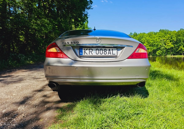 Mercedes-Benz CLS cena 29900 przebieg: 247410, rok produkcji 2005 z Chełmża małe 466